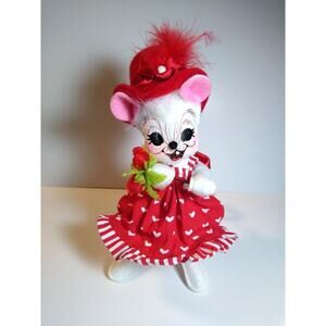 ANNALEE Valentines Fancy Dressed Lady Mouse Roses 2019 Anthropomorphic Doll 7"